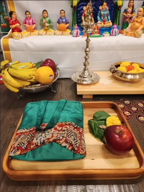 Green Raw Silk Bag with Kalamkari Border