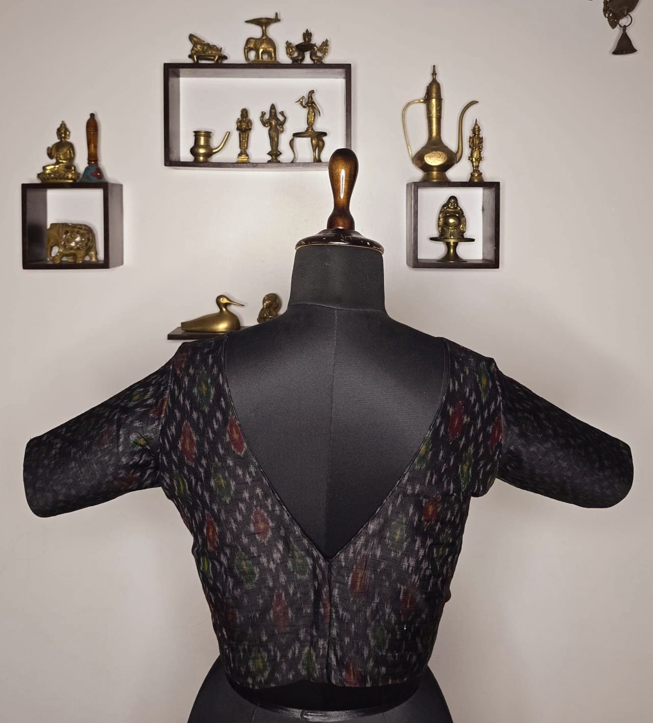 Pure Ikkat Raw Silk Pattern Blouse - Image 2